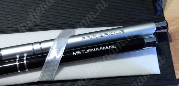 2 delige pennenset met stylus en je naam